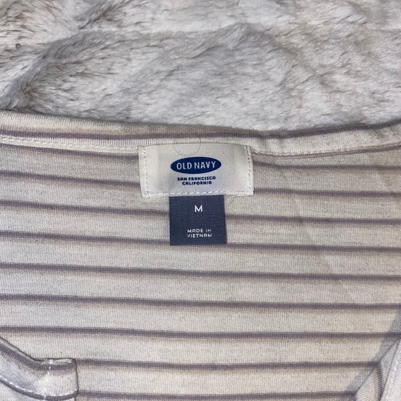 Old Navy Top - Picture 2 of 5